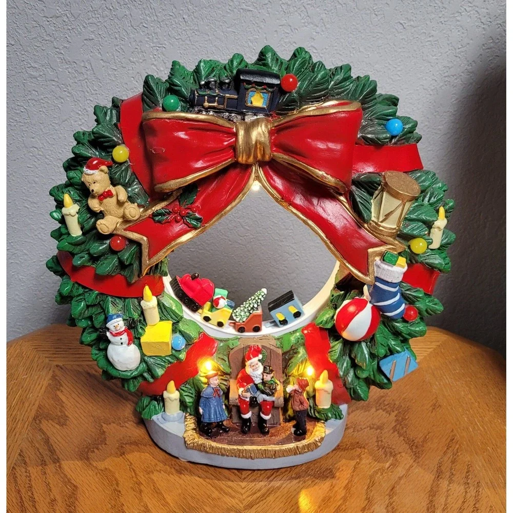 FG Square Animated Christmas Village Accessory - Christmas Wreath
